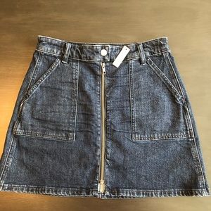 Madewell zip up denim skirt